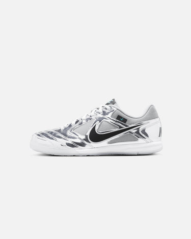 Nike Gato LV8 Chrome